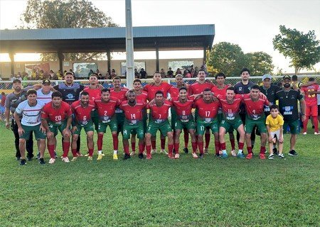 Nova Andradina está na semifinal do Campeonato Regional de Futebol Amador