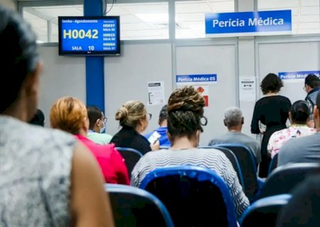 INSS cria comitê para reduzir fila de 2,8 milhões de pedidos