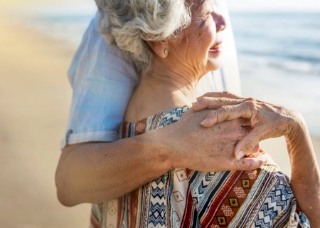 Minha mãe encontrou a alegria e um novo amor em um residencial para idosos