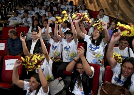 Dedicação e protagonismo marcam edição 2025 do programa Estudantes no Controle