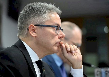 Alessandro Vieira pede a Gonet que enterre ação de Gilmar contra relatório de CPI