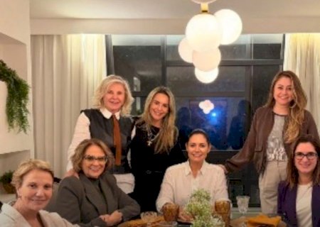 Cobrada por Flávio, Michelle avalia lançar mobilização em defesa de candidaturas femininas