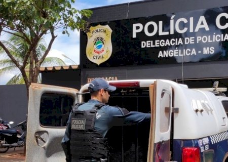 Jovem de 23 anos é detido por praticar direção perigosa em Angélica